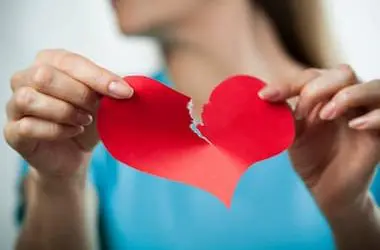 The Heartbreak Hypnotist® on Q100′s Bert Show – Feb 13, 2013