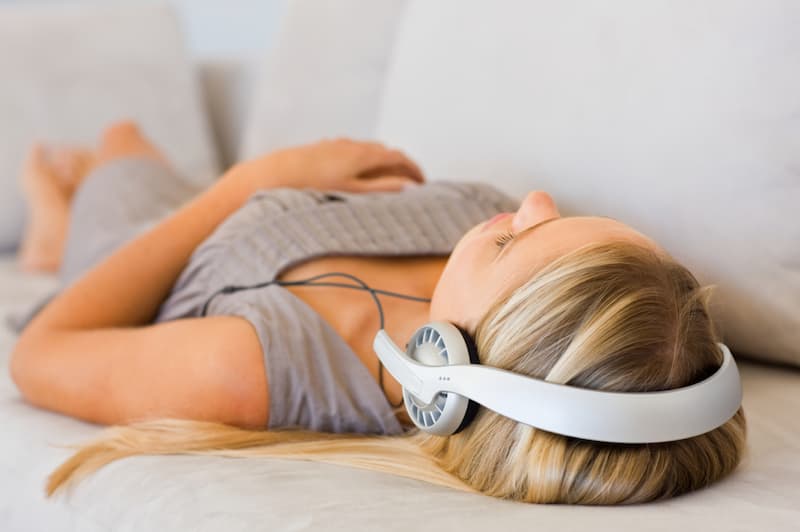 How Hypnosis Helps Women with Social Anxiety